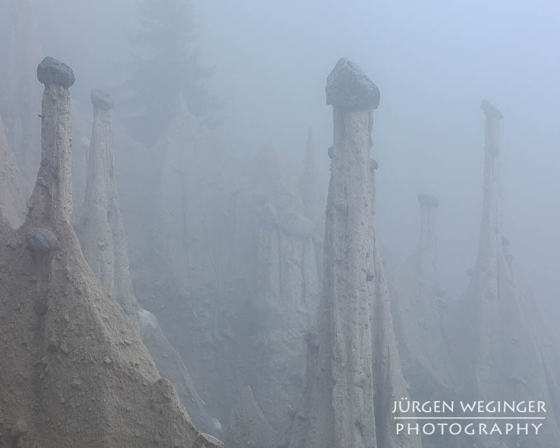 Fotos aus einem unbekannten Südtirol | Erdpyramiden von Percha, Antholzer See und Staller Sattel