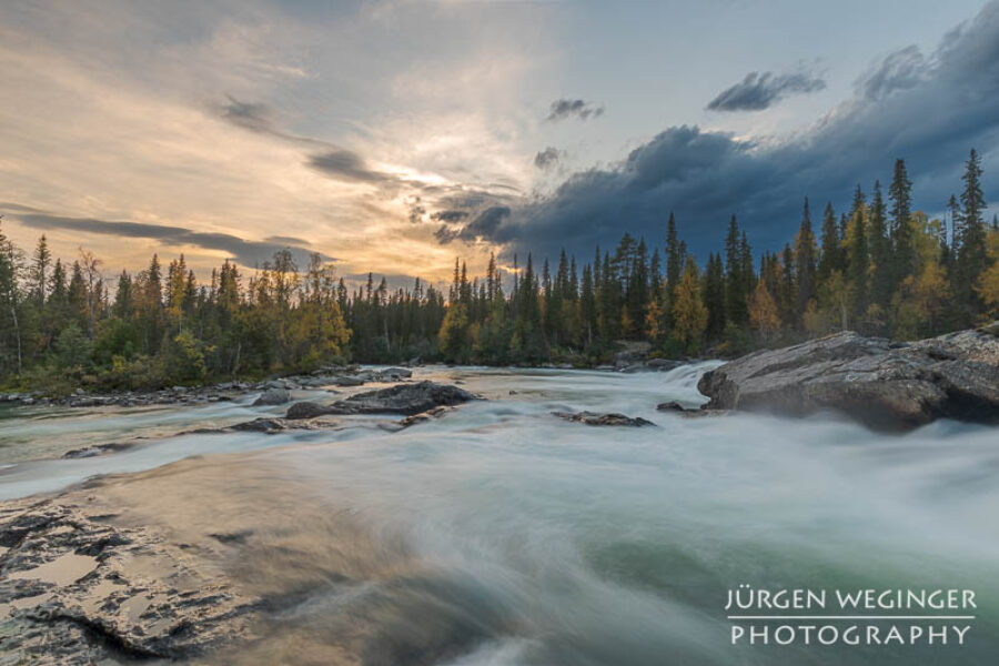 Auf dem Weg von Jokkmokk nach Kvikkjokk | Fotografie Roadtrip